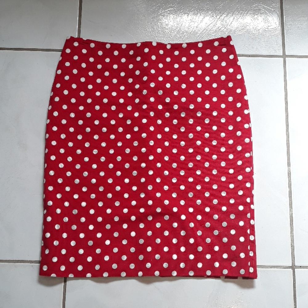 ~Talbots red and white polka dot pencil skirt~